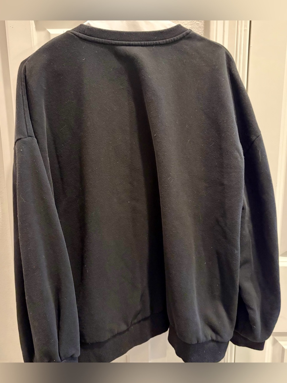 EUC! QUEEN OF SPARKLES Black Crewneck Sweatshirt w/Sequin Gold Football Graphic - Picture 3 of 7
